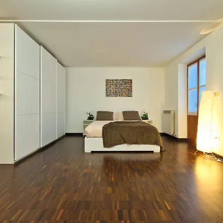 Homeby, Il Cortile Di Eleonora