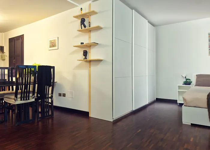 Homeby, Il Cortile Di Eleonora